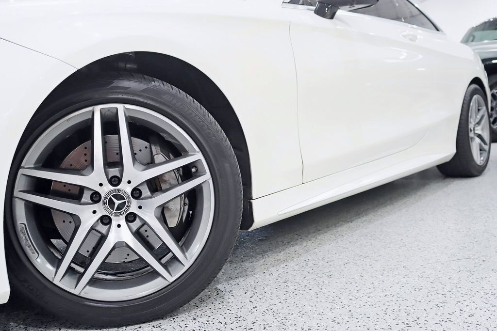 Used 2019 Mercedes-Benz S 560 4MATIC Coupe image 4