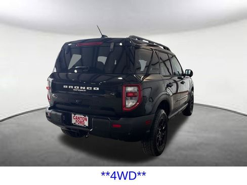Used 2025 Ford Bronco Sport Badlands AWD/4WD image 6