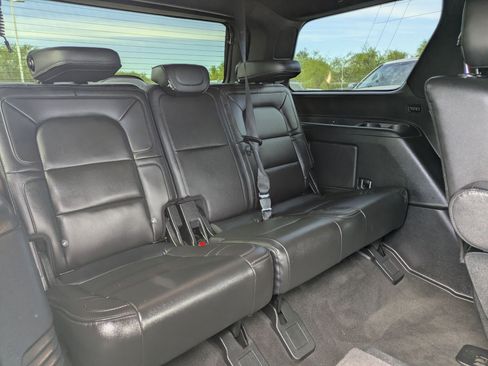 Used 2018 Lincoln Navigator Reserve w/ Technology Package image 28