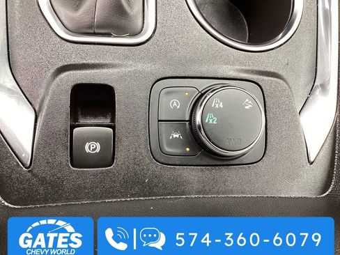 Used 2023 Chevrolet Traverse LS w/ Safety Package image 29