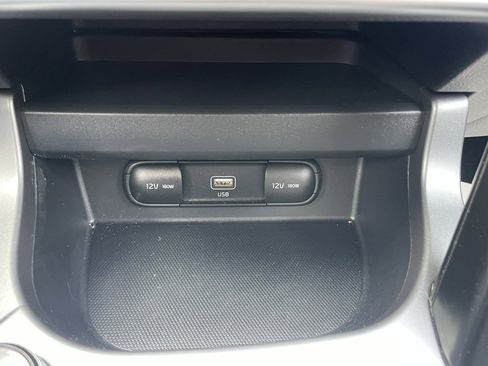 Used 2023 Kia Seltos LX image 29