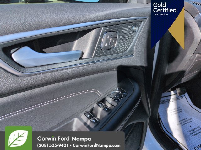 Used 2024 Ford Edge Titanium AWD/4WD image 13