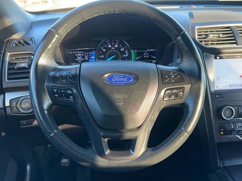 Used 2019 Ford Explorer XLT w/ Equipment Group 202A image 42