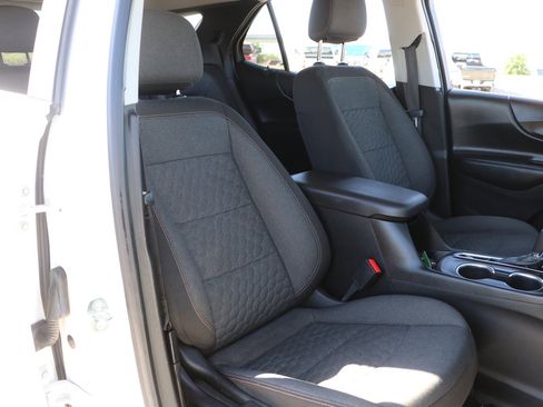 Used 2020 Chevrolet Equinox LT FWD image 33