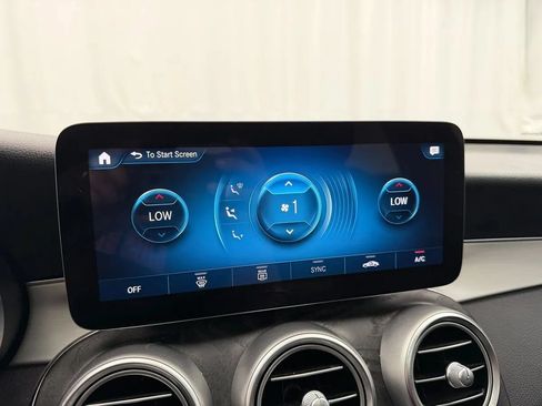 Used 2021 Mercedes-Benz GLC 300 4MATIC Coupe image 31