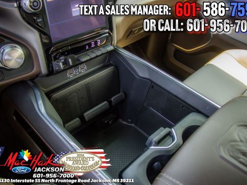 Used 2025 RAM 1500 Laramie AWD/4WD image 19