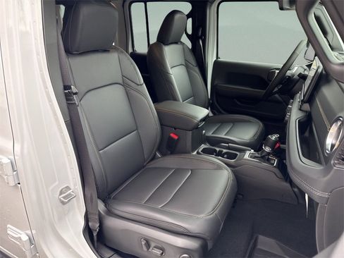 New 2026 Jeep Wrangler Sahara image 37