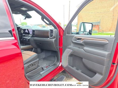 Used 2024 Chevrolet Silverado 3500 High Country w/ High Country Premium Package AWD/4WD image 32