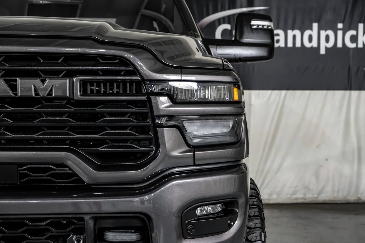 Used 2026 RAM 2500 Big Horn AWD/4WD image 40