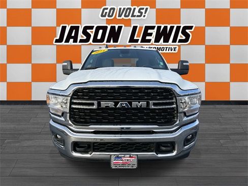 Used 2024 RAM 3500 Big Horn image 10