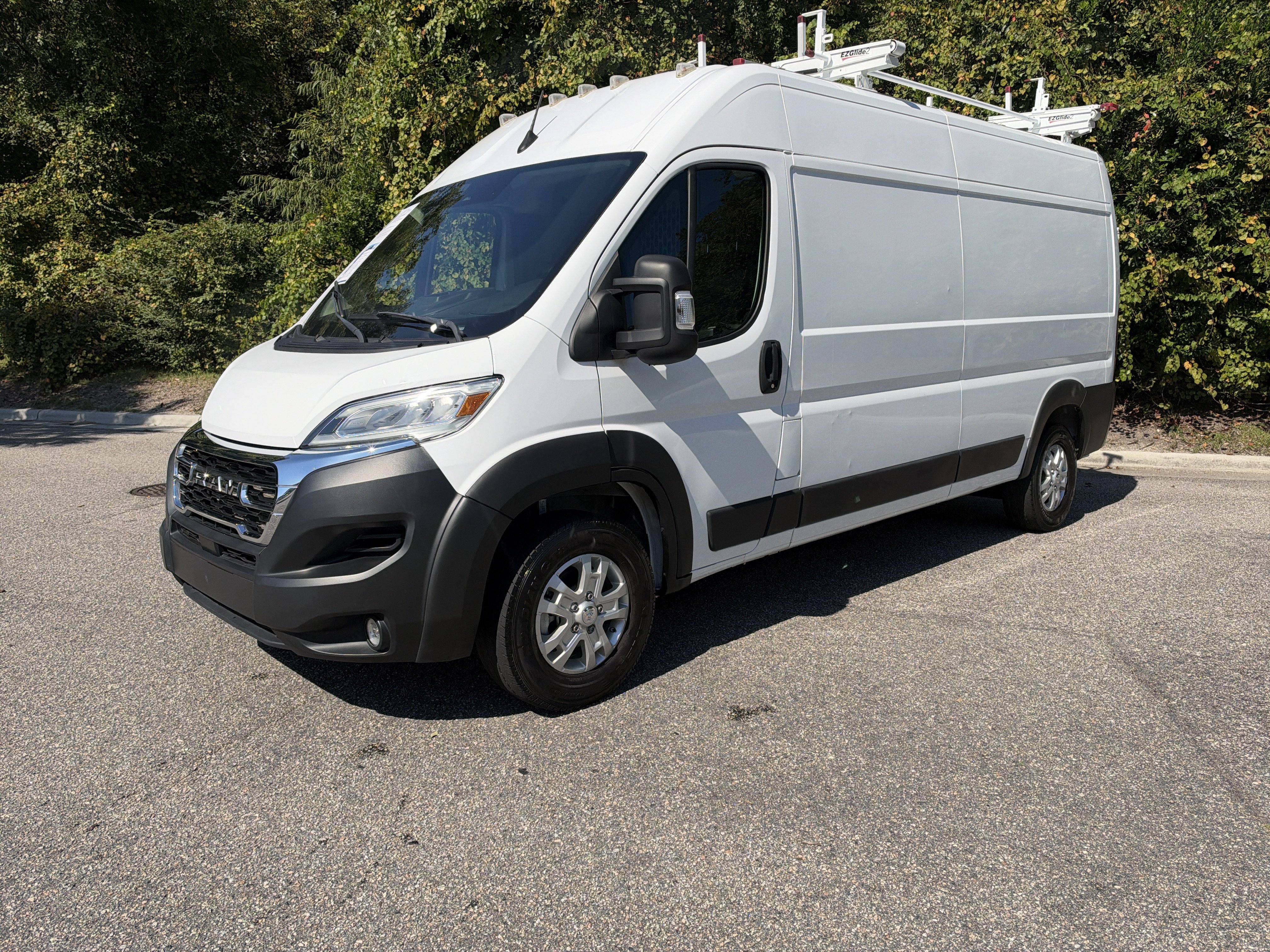 Used 2024 RAM ProMaster 2500 w/ Quick Order Package 22G SLT FWD image 4