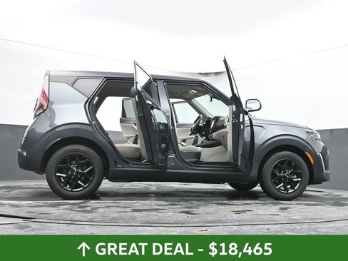 Used 2025 Kia Soul LX w/ LX Technology Package image 95