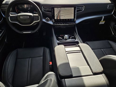 New 2026 Jeep Grand Wagoneer 4WD image 12