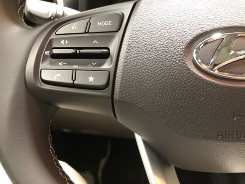 New 2026 Hyundai Venue SEL FWD image 22