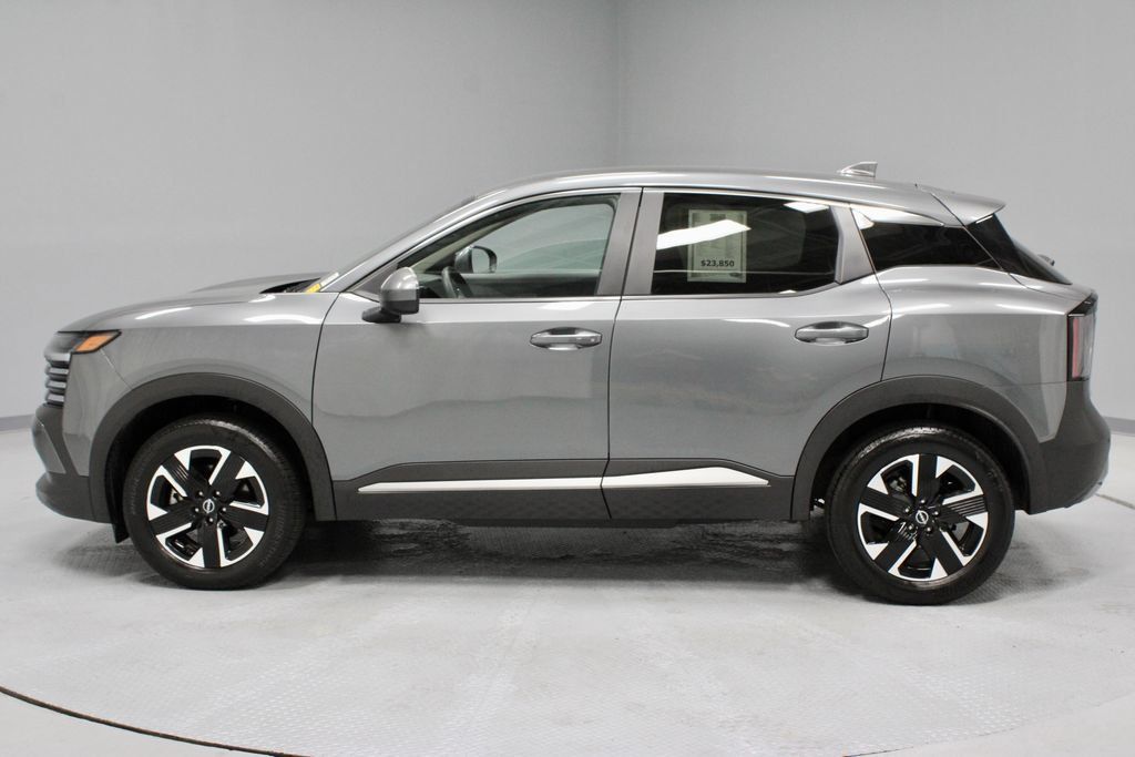 Certified 2025 Nissan Kicks SV AWD/4WD image 8