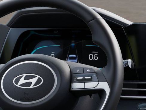 New 2026 Hyundai Elantra SEL Sport FWD image 14