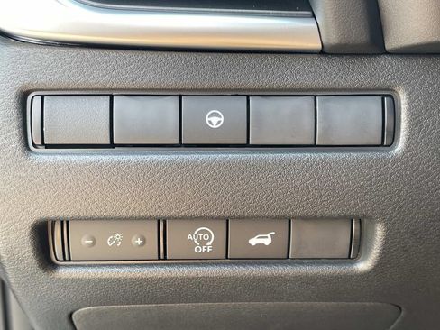 New 2026 Nissan Rogue SV AWD/4WD image 31