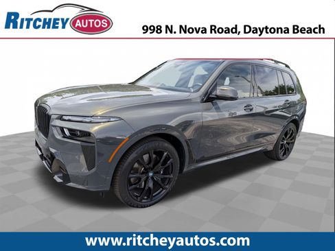 Used 2026 BMW X7 xDrive40i w/ M Sport Package AWD/4WD image 1