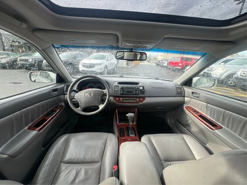 Used 2006 Toyota Camry XLE image 21