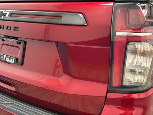Used 2022 Chevrolet Tahoe Z71 w/ Luxury Package AWD/4WD image 41