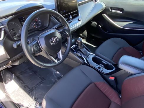 Certified 2025 Toyota Corolla SE image 25