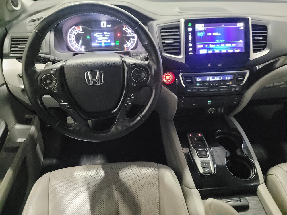 Used 2016 Honda Pilot Elite image 22
