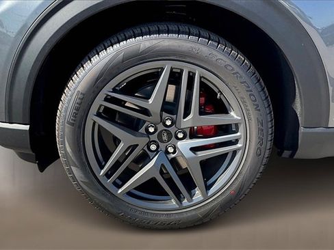 New 2025 Ford Explorer ST-Line w/ Premium Package image 12