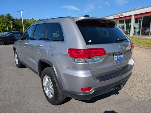 Used 2014 Jeep Grand Cherokee Laredo w/ Trailer Tow Group IV AWD/4WD image 3