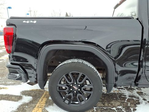 Used 2022 GMC Sierra 1500 Elevation image 25