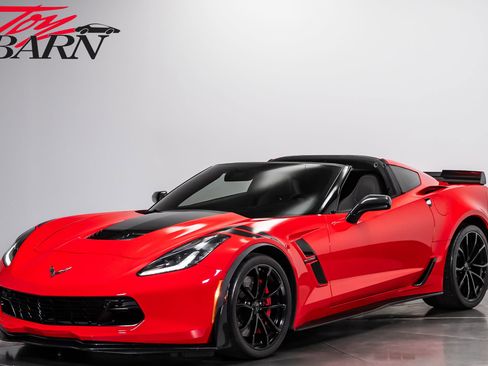 Used 2019 Chevrolet Corvette Grand Sport RWD image 1