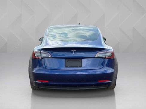 Used 2019 Tesla Model 3 Standard Range Plus image 7