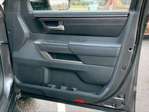 Used 2022 Toyota Tundra SR5 w/ SR5 Premium Package image 22