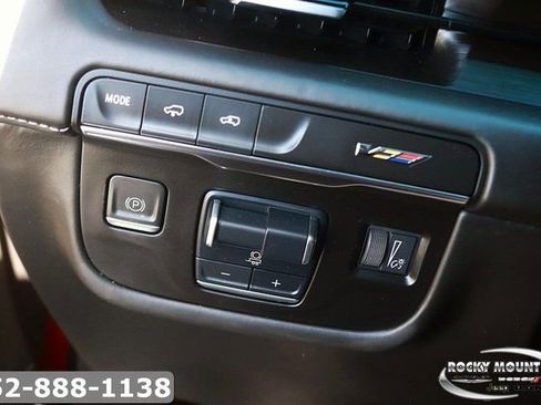 Used 2023 Cadillac Escalade V AWD/4WD image 29