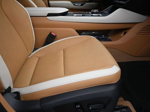 New 2026 Lexus RZ 350e 2WD image 25