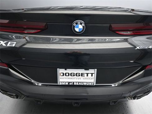 New 2026 BMW X6 xDrive40i image 12