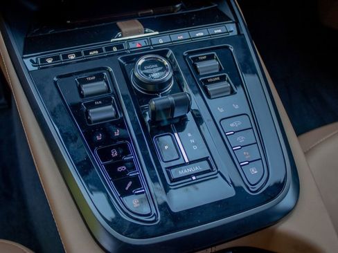 New 2026 Aston Martin DBX 707 AWD/4WD image 15