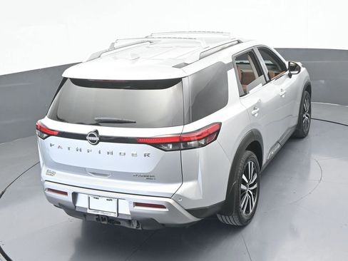 Used 2023 Nissan Pathfinder Platinum image 70