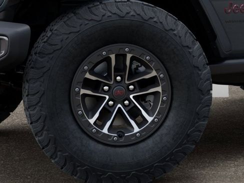 New 2025 Jeep Wrangler Rubicon w/ Xtreme 35 Tire Package image 29
