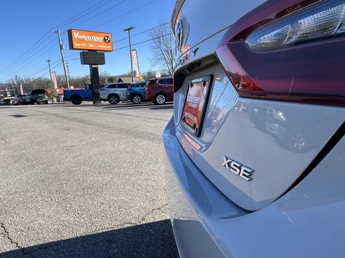 Used 2023 Toyota Camry XSE image 9