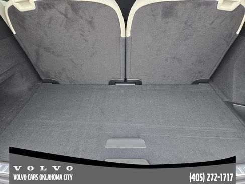 Used 2026 Volvo XC90 B6 Ultra image 32