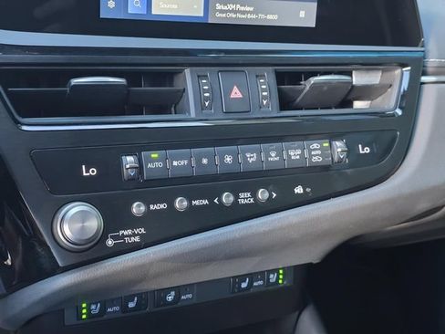 Certified 2025 Lexus ES 350 w/ Premium Package FWD image 19