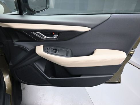 Used 2020 Subaru Outback Premium image 33