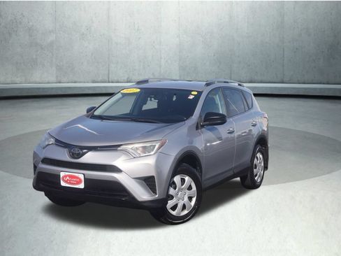 Used 2017 Toyota RAV4 LE w/ All Weather Liner Package AWD/4WD image 17