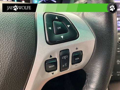 Used 2013 Ford Explorer XLT FWD image 13