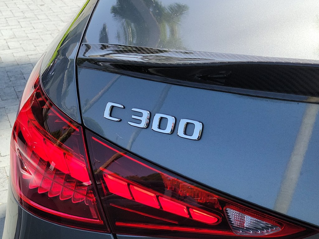 Used 2024 Mercedes-Benz C 300 Sedan w/ Advanced USB Package image 5