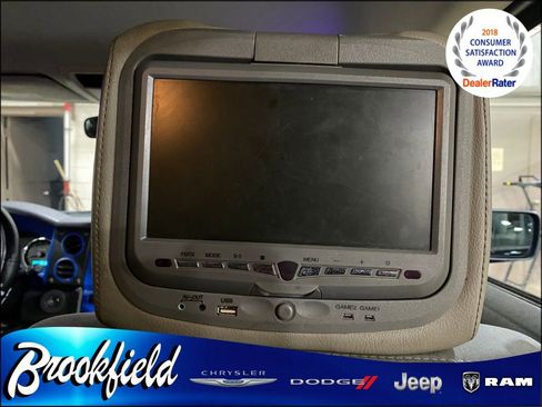 Used 2007 Jeep Commander Sport image 22