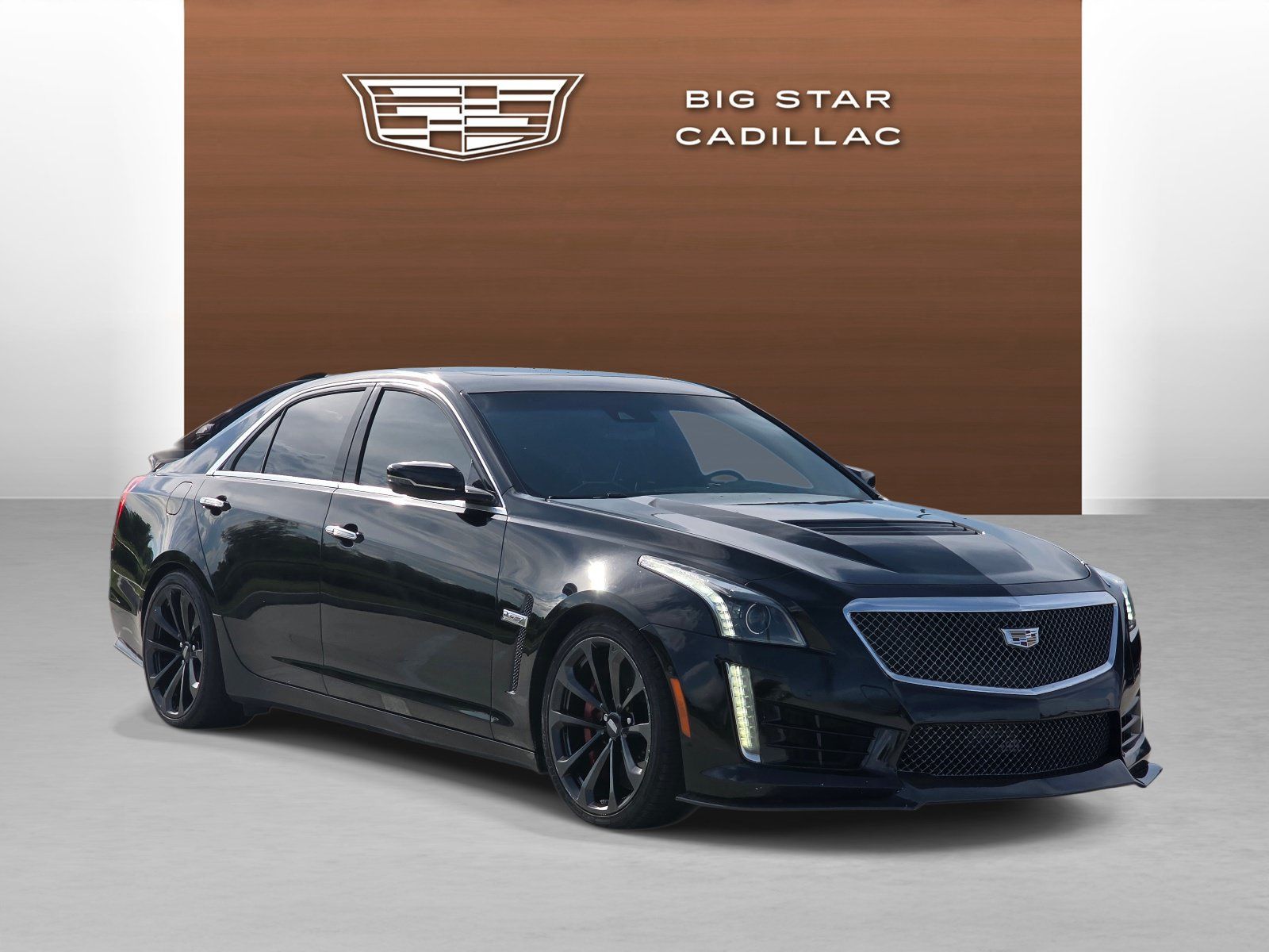 Used 2017 Cadillac CTS V w/ Carbon Fiber Package RWD image 7