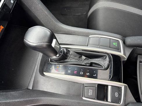 Used 2019 Honda Civic EX image 24