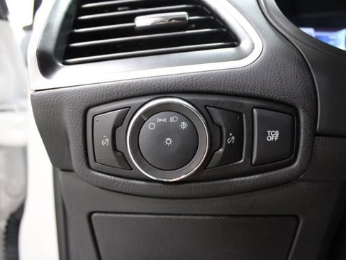 Used 2024 Ford Edge SEL w/ Cargo Accessory Package AWD/4WD image 40