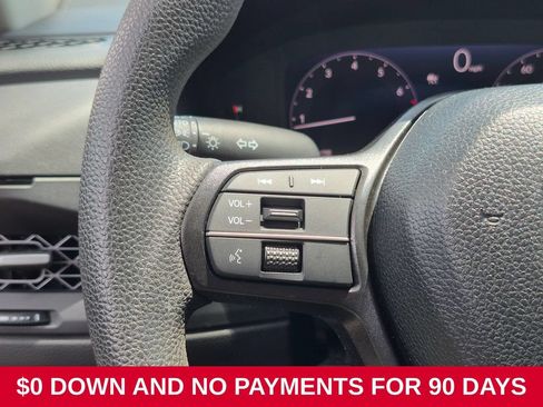 Used 2025 Honda Accord SE image 19